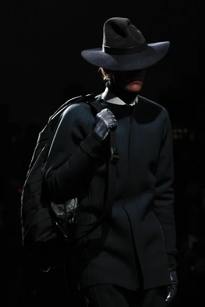 Look 31